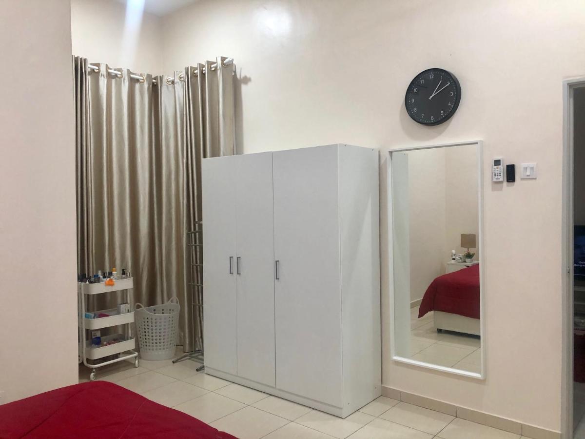 Rumahku Homestay, Taman Jasin Perdana Exterior foto